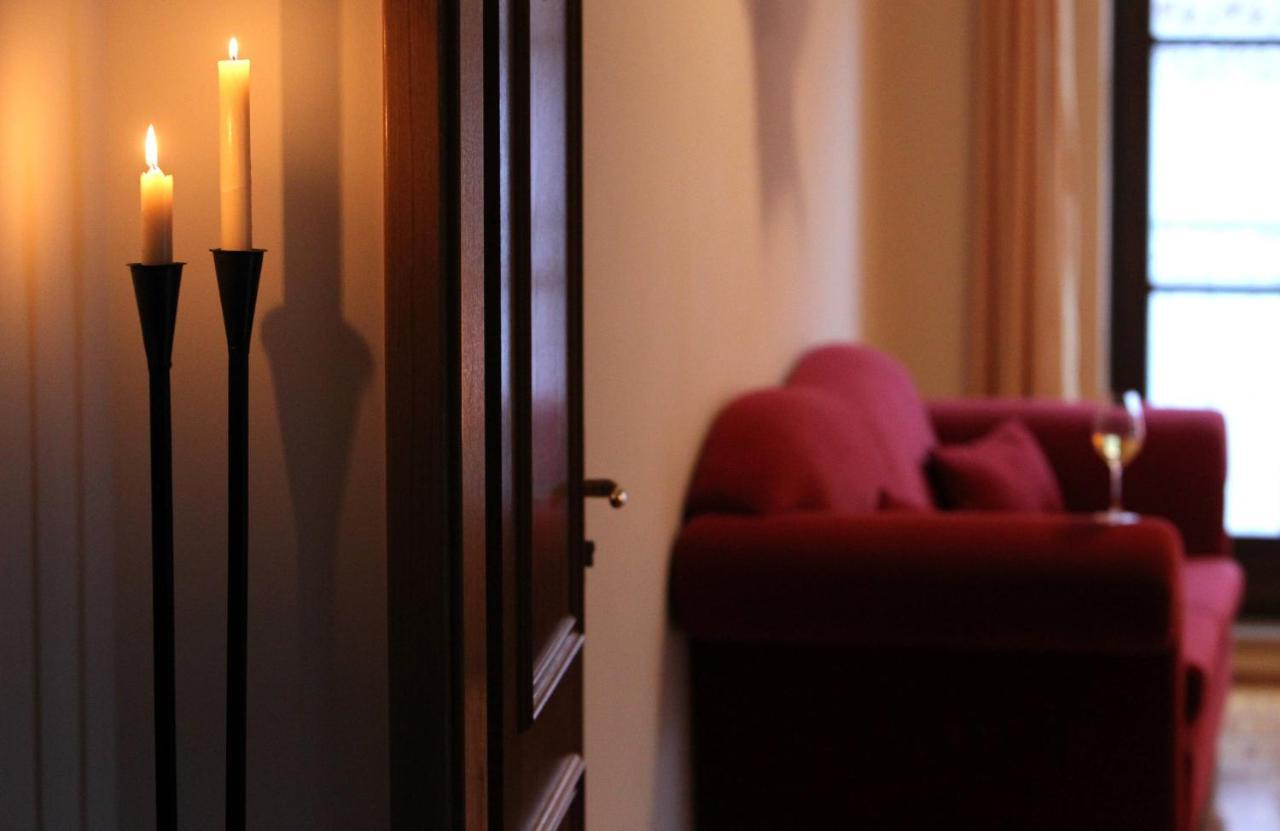 Hotel Weingut Schilling à Seinsheim Extérieur photo